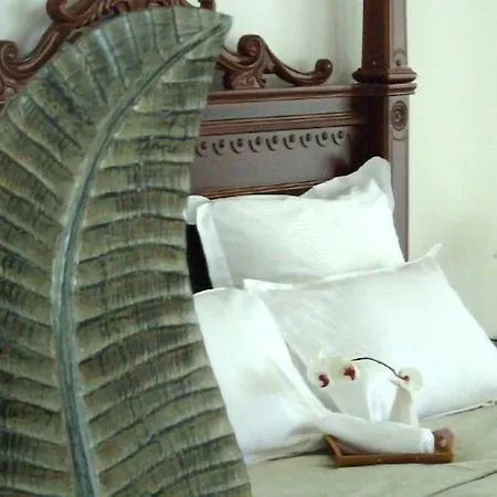 منتجع The Cliff 4*