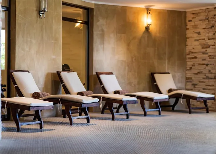 The Cliff Курортный комплекс Обзор