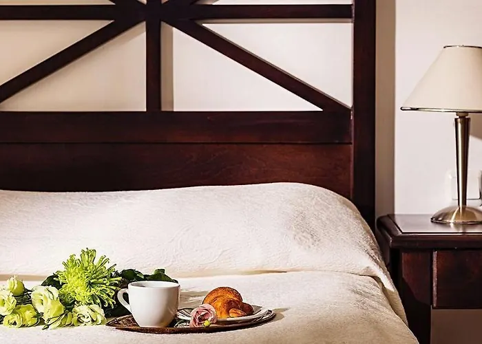 Курортный комплекс The Cliff 4*