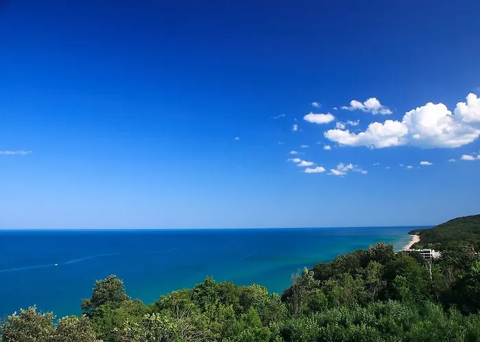 The Cliff 4*