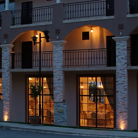 The Cliff Курортний комплекс 4*